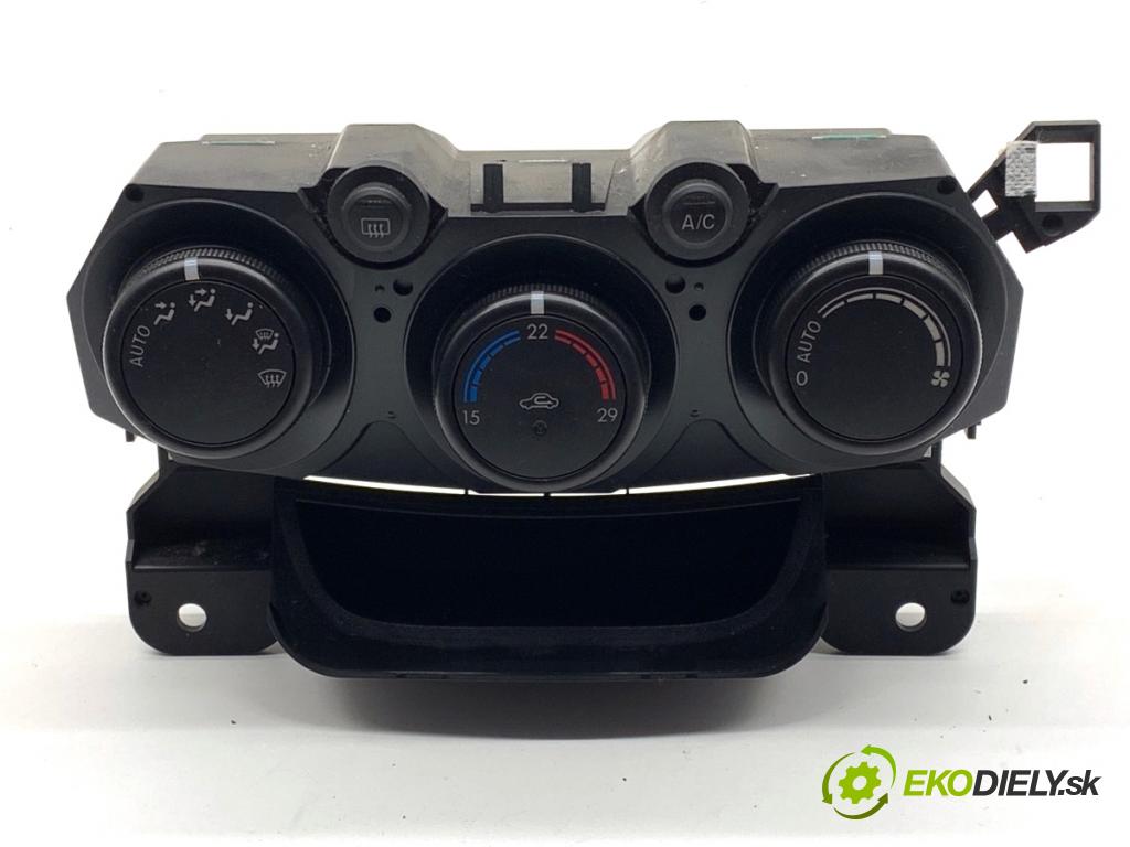 MAZDA 2 DE liftback 2008 63 kW 1.3 (DE3FS) 1349 Panel ovládania kúrenia  (Prepínacie páčky pod volantom)