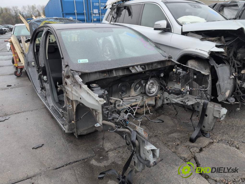 DACIA LOGAN II sedan 2019 54 kW 1.0 SCe 75 998 KAROSERIA ČTVRŤÁK blatník práh střecha PODŁUŻNICA 