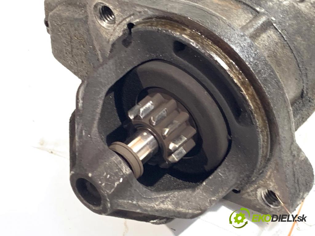 MERCEDES-BENZ W638 Autobus 2003 60 kW 108 CDI 2.2 (638.194) 2148 Štartér 0051511301 (Štartér)