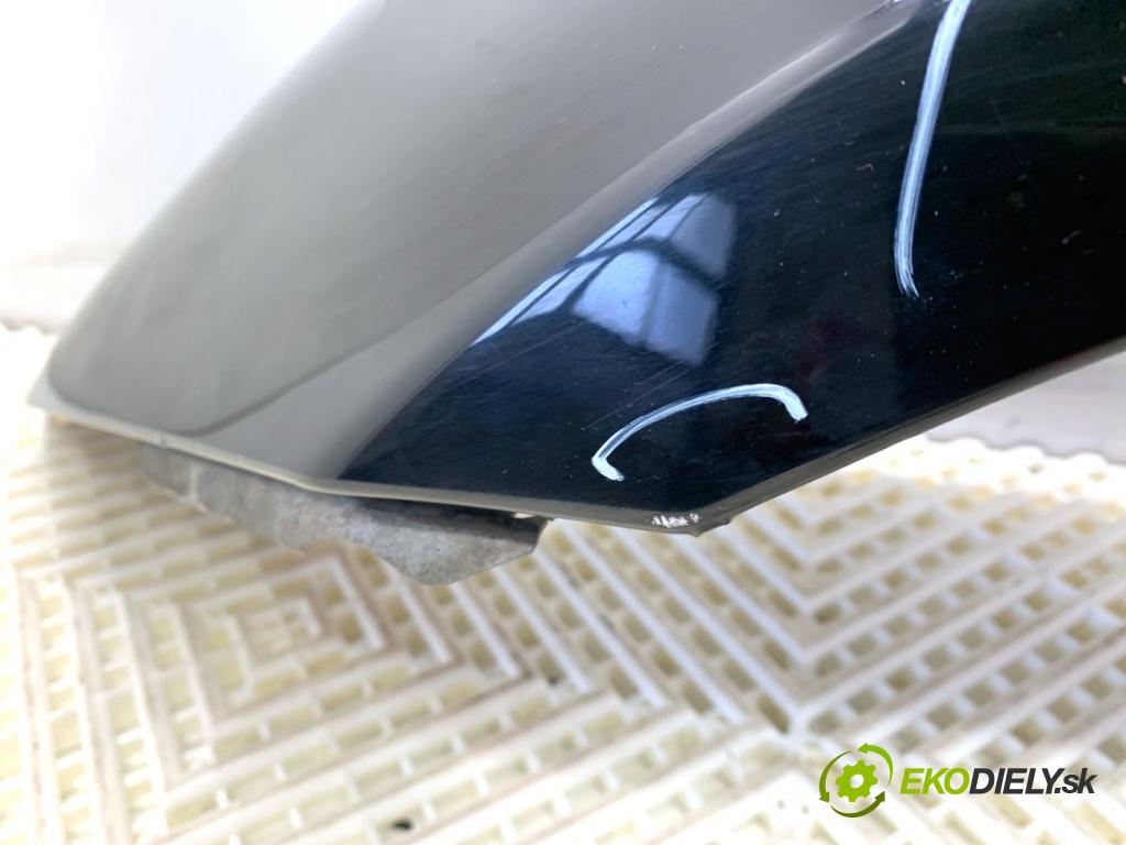 BMW E90 sedan 2006 95 kW 318 i 1995 Blatník ľavy predný
