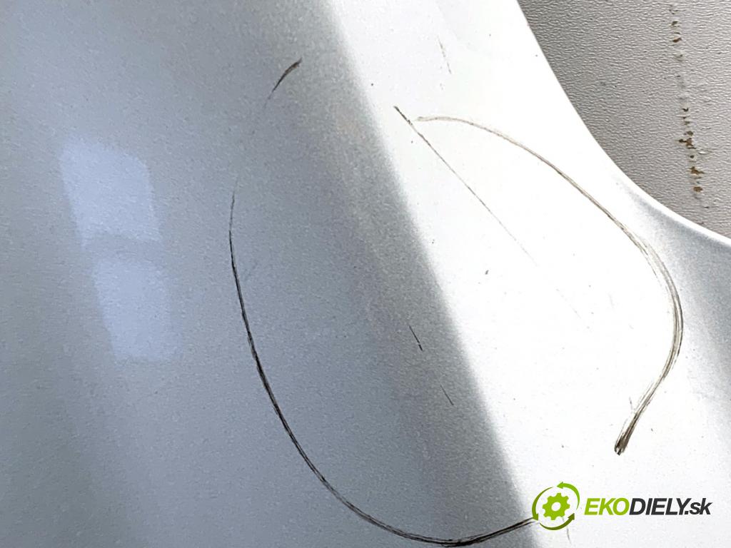 FORD FOCUS II Kombi 2008 85 kW 1.6 Ti 1596 kapota  (Kapota)