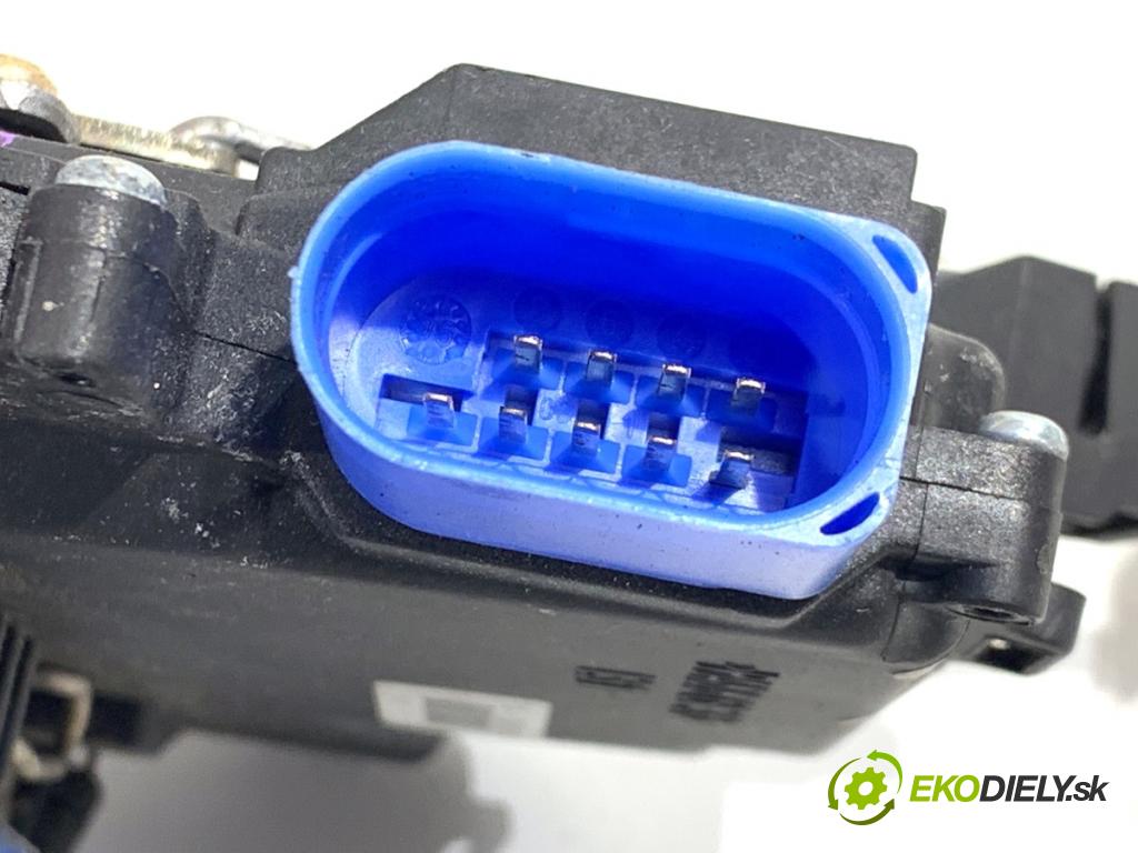 VW TOURAN nadwozie wielkoprzestrzenne (MPV) 2006 77 kW 1.9 TDI 1896 zámok Dvere ľavy predný 3D1837015