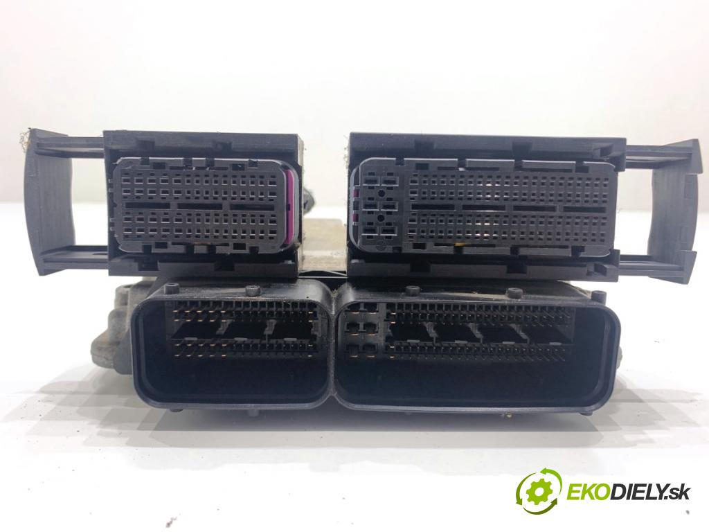 VW TOURAN nadwozie wielkoprzestrzenne (MPV) 2006 77 kW 1.9 TDI 1896 řídící jednotka motora 03G906016CD (Řídicí jednotka)