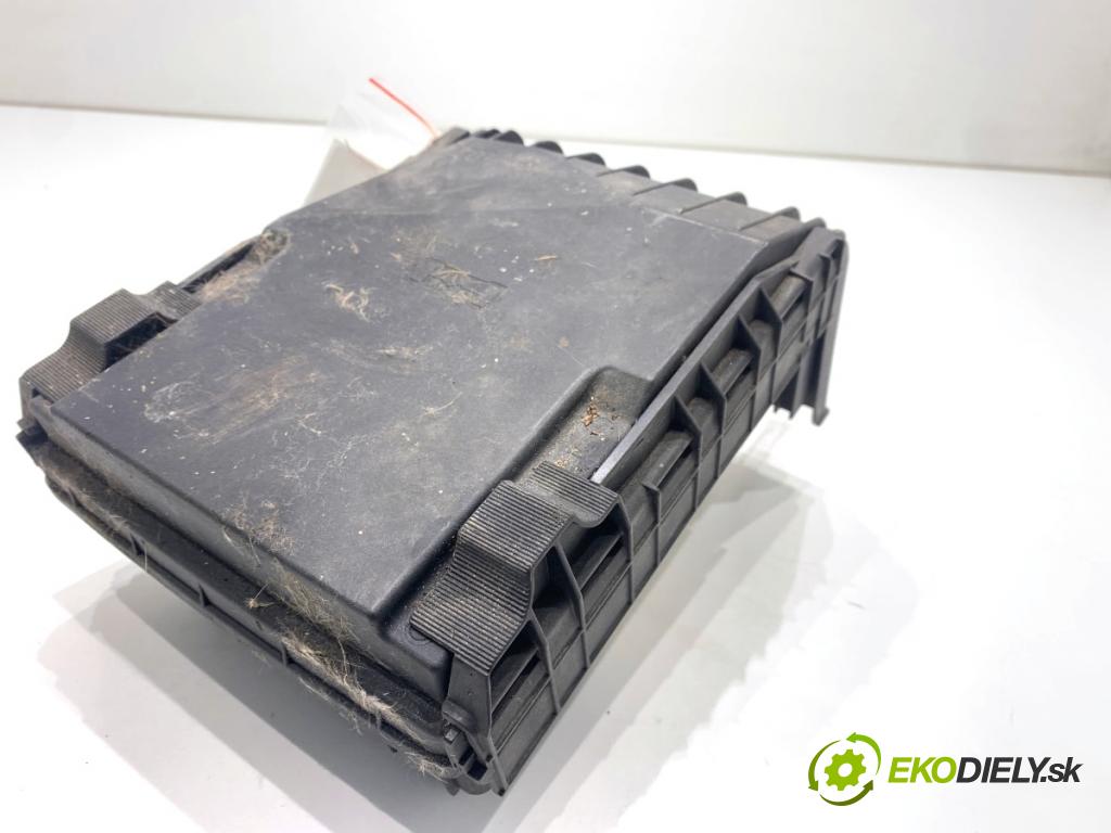 VW TOURAN nadwozie wielkoprzestrzenne (MPV) 2006 77 kW 1.9 TDI 1896 Skrinka poistková 1K0937125A (Poistková skrinka)