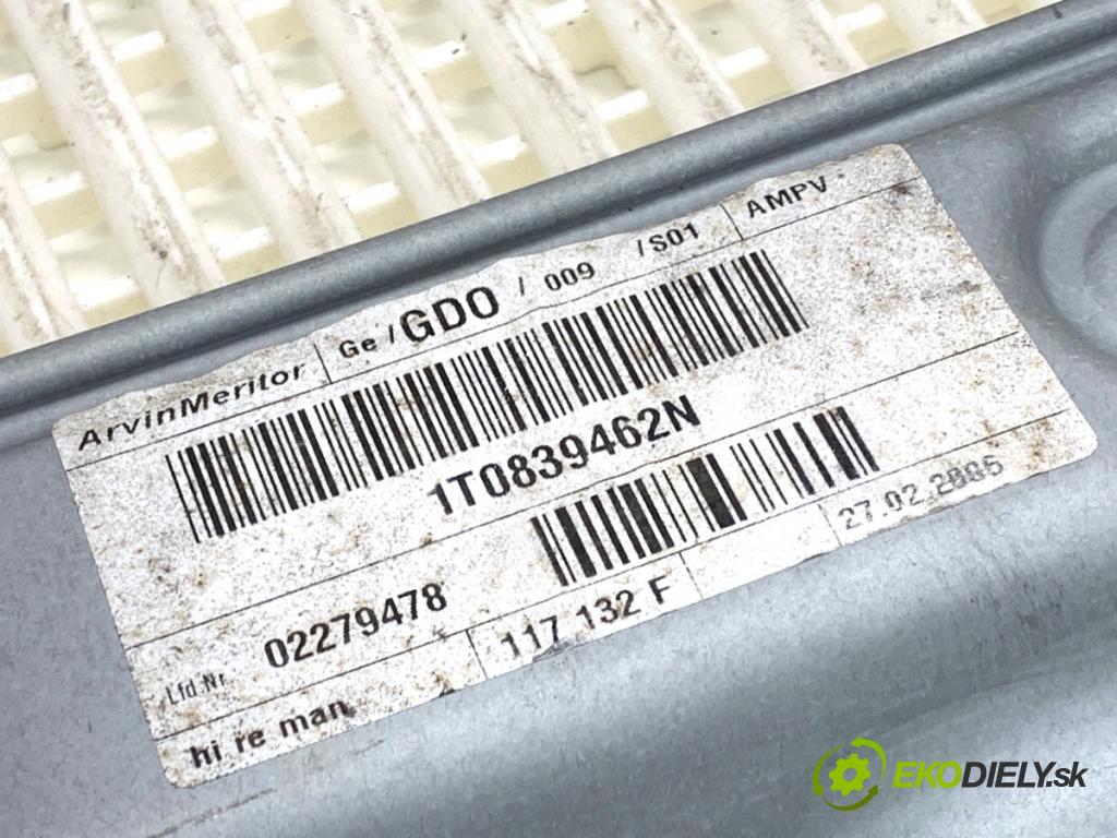 VW TOURAN nadwozie wielkoprzestrzenne (MPV) 2006 77 kW 1.9 TDI 1896 mechanismus okna pravý zadní část 1T0839462N