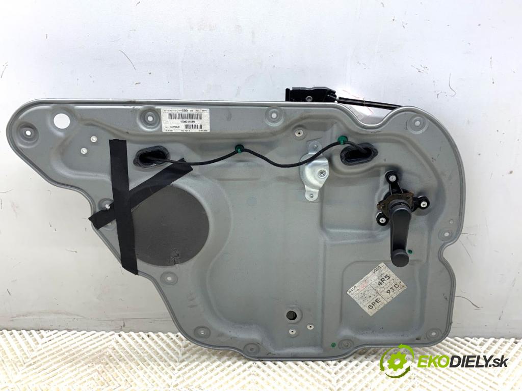 VW TOURAN nadwozie wielkoprzestrzenne (MPV) 2006 77 kW 1.9 TDI 1896 Mechanizmus okna ľavy zad 1T0839461N
