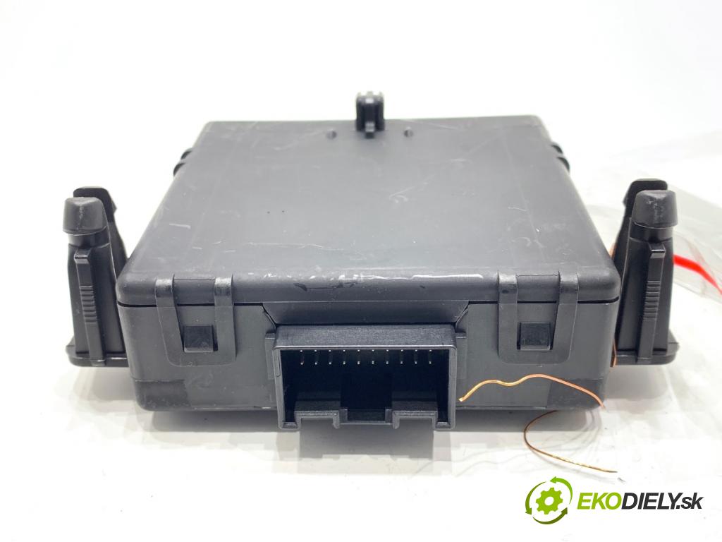 VW TOURAN nadwozie wielkoprzestrzenne (MPV) 2006 77 kW 1.9 TDI 1896 Modul GATEWAY 1K0907530F