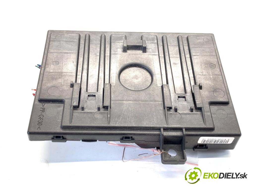 MAZDA 2 DE liftback 2008 63 kW 1.3 (DE3FS) 1349 Modul komfortu D652-67560-E (Modul komfortu)