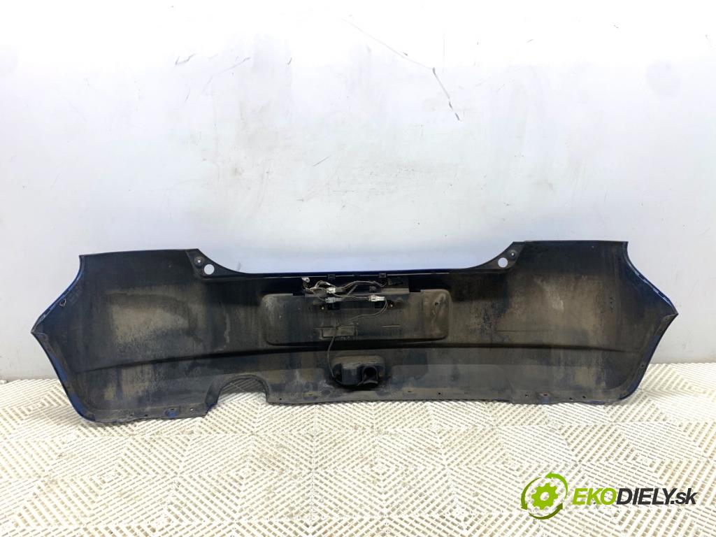 SUZUKI SWIFT III liftback 2006 68 kW 1.3 (RS 413) 1328 nárazník zadní část ZCG (Klika dveří ostatní)