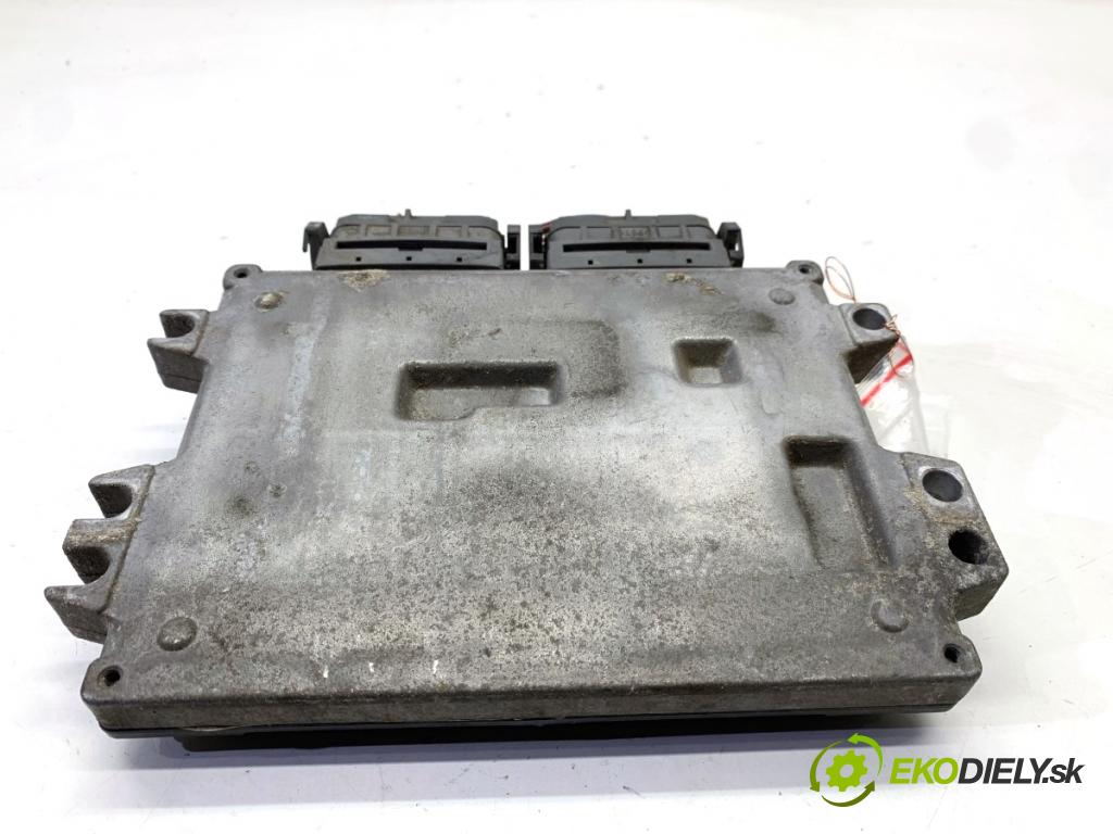 SUZUKI SWIFT III liftback 2006 68 kW 1.3 (RS 413) 1328 řídící jednotka motora 33920-62J0 (Řídicí jednotka)