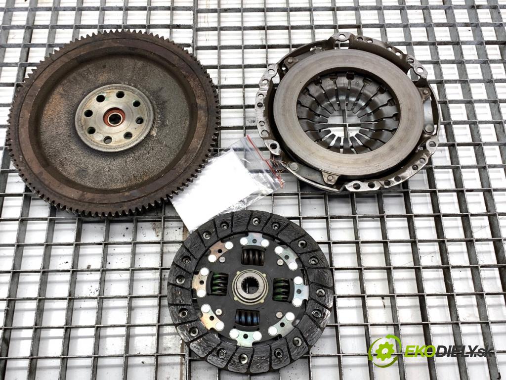 SUZUKI SWIFT III liftback 2006 68 kW 1.3 (RS 413) 1328 spojková sada bez ložiska 319011010 (Spojková sada)