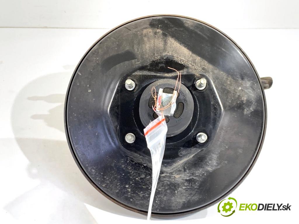 SUZUKI SWIFT III liftback 2006 68 kW 1.3 (RS 413) 1328 Posilovač bŕzd 0204051672