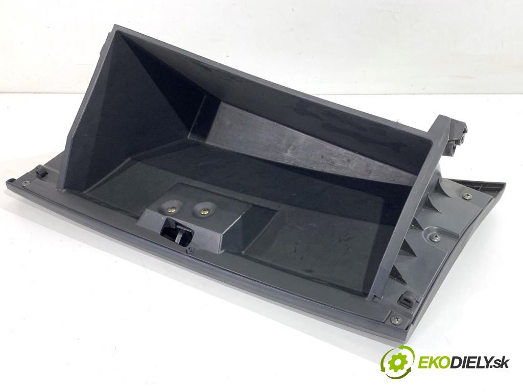 SUZUKI SWIFT III liftback 2006 68 kW 1.3 (RS 413) 1328 Priehradka, kastlík spolujazdca 73412-62J1X (Priehradka (kastlík))