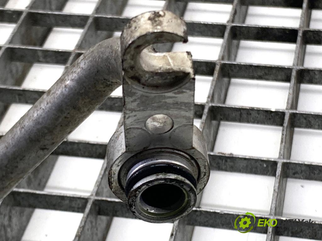 SUZUKI SWIFT III liftback 2006 68 kW 1.3 (RS 413) 1328 rúrka klimatizácie 95710-62J110 (Rúrka klimatizácie)