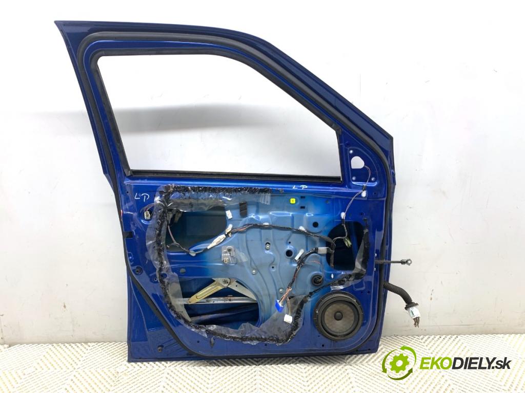 SUZUKI SWIFT III liftback 2006 68 kW 1.3 (RS 413) 1328 Dvere ľavy predný ZCG