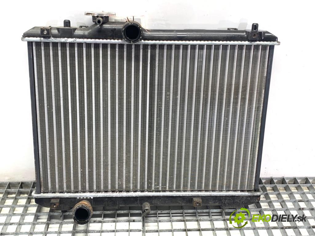 SUZUKI SWIFT III liftback 2006 68 kW 1.3 (RS 413) 1328 chladič vody  (Vodní chladič)