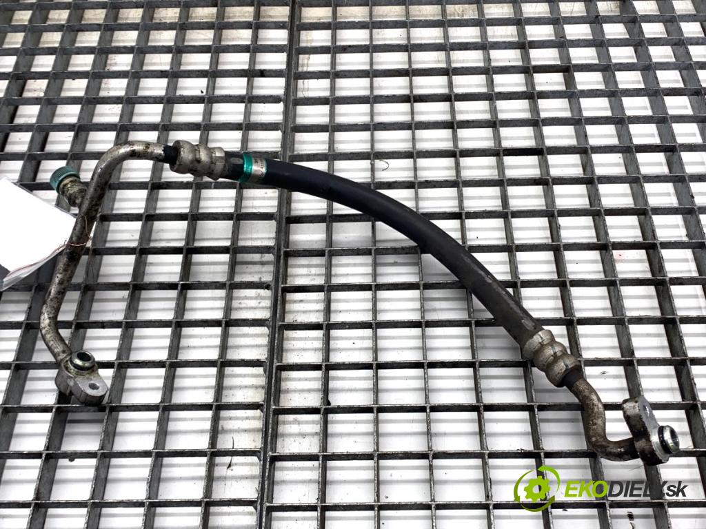 SUZUKI SWIFT III liftback 2006 68 kW 1.3 (RS 413) 1328 rúrka klimatizace 95720-62J00 (Trubka klimatizace)