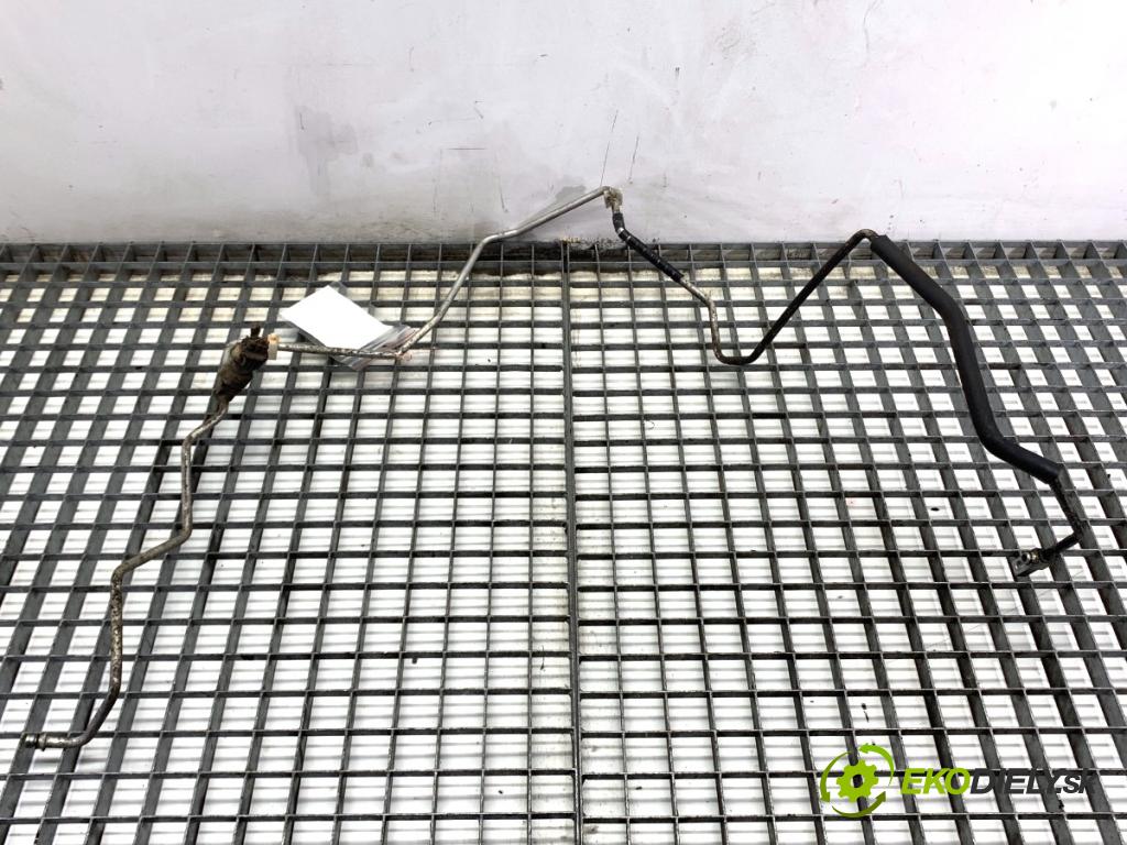 SUZUKI SWIFT III liftback 2006 68 kW 1.3 (RS 413) 1328 rúrka klimatizácie 95731-62J10 (Rúrka klimatizácie)