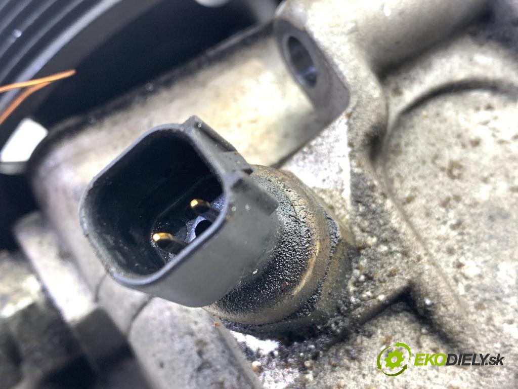 FORD FOCUS II Kombi 2008 85 kW 1.6 Ti 1596 Pumpa servočerpadlo  (Servočerpadlo)