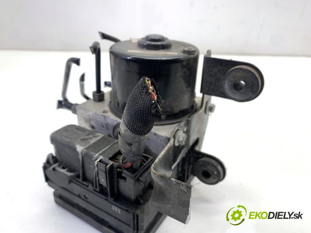 FORD FOCUS II Kombi 2008 85 kW 1.6 Ti 1596 pumpa ABS 8M51-2C405-AA (Pumpa ABS)