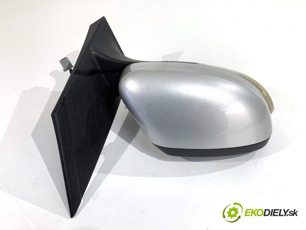 FORD FOCUS II Kombi 2008 85 kW 1.6 Ti 1596 Spätné zrkadlo pravy