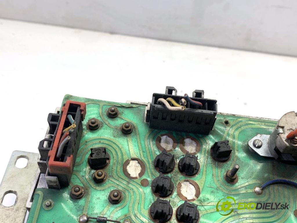 DAEWOO LUBLIN II Platforma / podwozie 1998 66 kW 2.4 TD (3354) 2417 Prístrojovka 832442010 (Prístrojová doska)