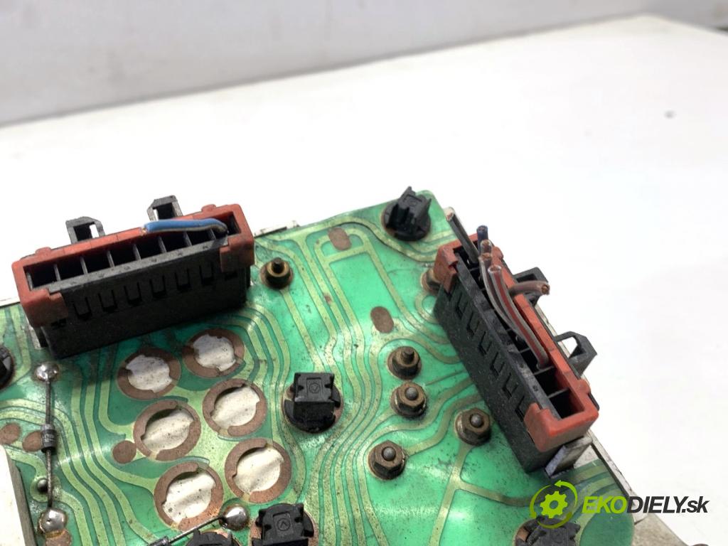 DAEWOO LUBLIN II Platforma / podwozie 1998 66 kW 2.4 TD (3354) 2417 Prístrojovka 832442010 (Prístrojová doska)