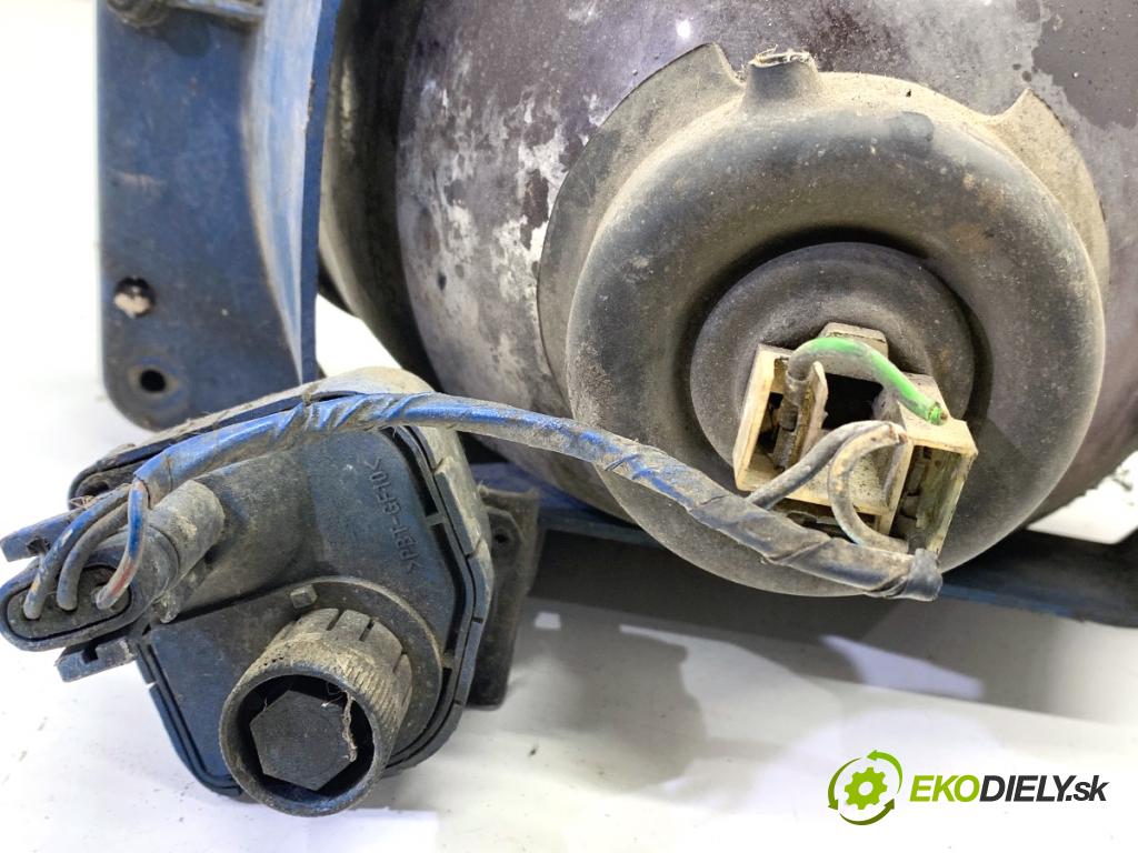 DAEWOO LUBLIN II Platforma / podwozie 1998 66 kW 2.4 TD (3354) 2417 Svetlomet pravy predný 026100231