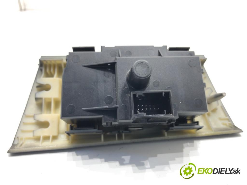 BMW E90 sedan 2006 95 kW 318 i 1995 Spínač svetiel 6932794