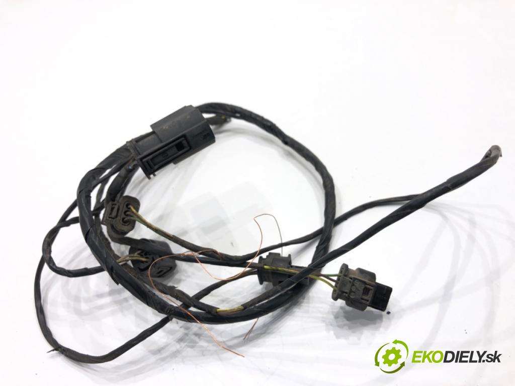 BMW E90 sedan 2006 95 kW 318 i 1995 Káblovačka PDC zad