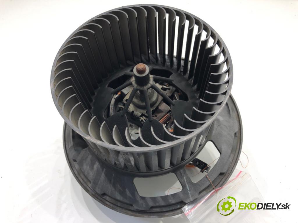 BMW E90 sedan 2006 95 kW 318 i 1995 ventilátor kúrenia 982428F