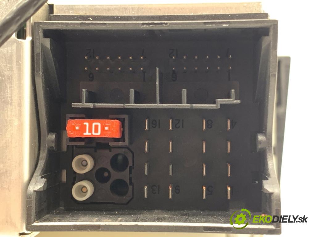 BMW E90 sedan 2006 95 kW 318 i 1995 RADIO 6975013 (Audio zariadenie)