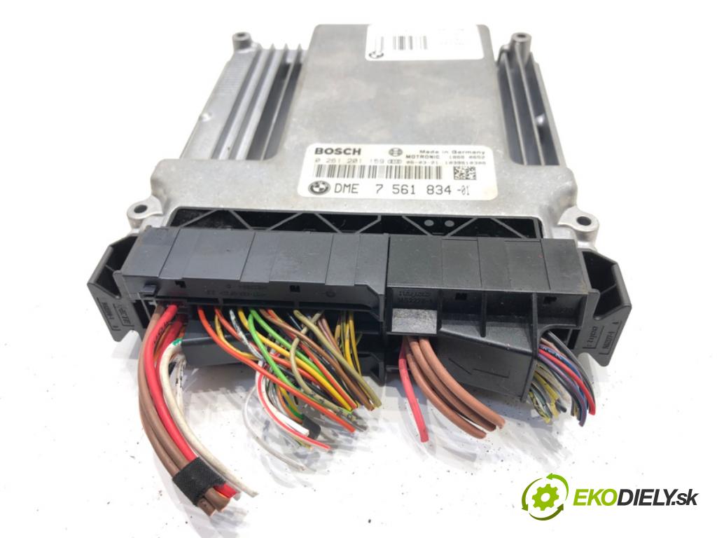 BMW E90 sedan 2006 95 kW 318 i 1995 řídící jednotka motora 7561834 (Řídicí jednotka)