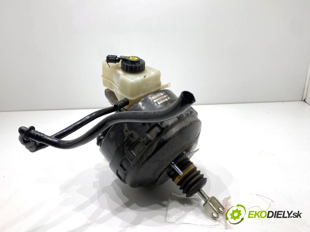 BMW E90 sedan 2006 95 kW 318 i 1995 Posilovač bŕzd 6751976