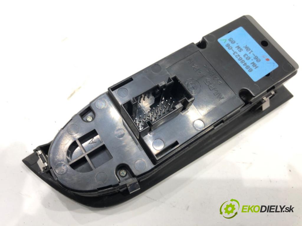 BMW E90 sedan 2006 95 kW 318 i 1995 Prepínač okien 6948623 (Prepínacie páčky pod volantom)