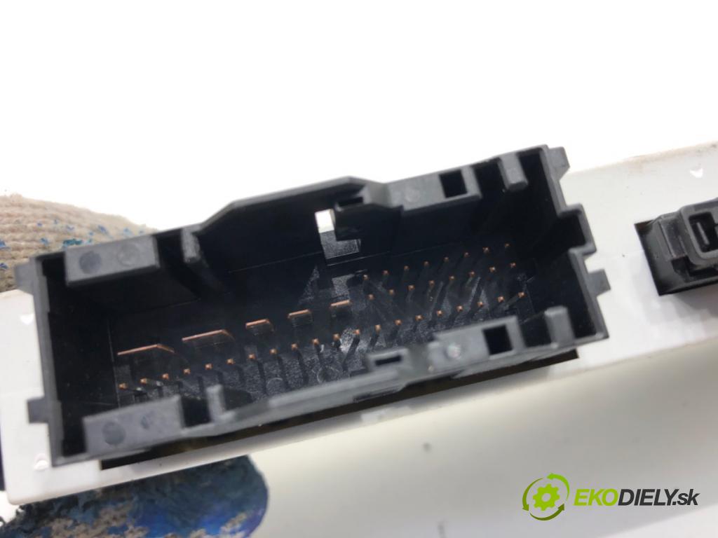 BMW E90 sedan 2006 95 kW 318 i 1995 Modul CAS 6943791