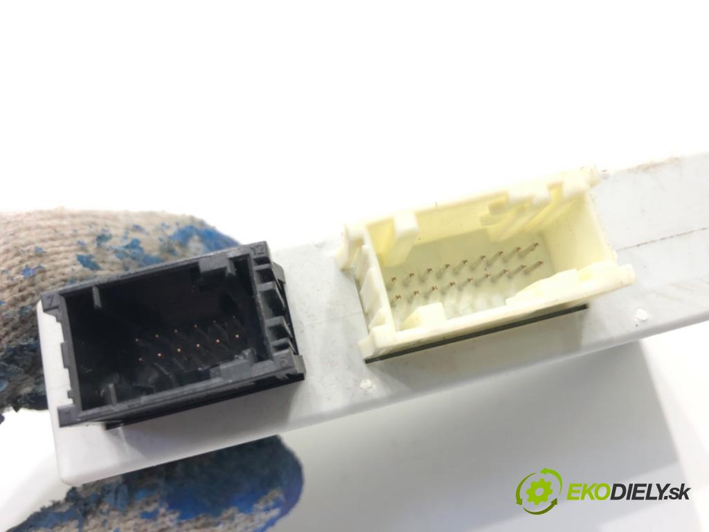 BMW E90 sedan 2006 95 kW 318 i 1995 Modul PDC 6982391 (Riadiaca jednotka ostatné)