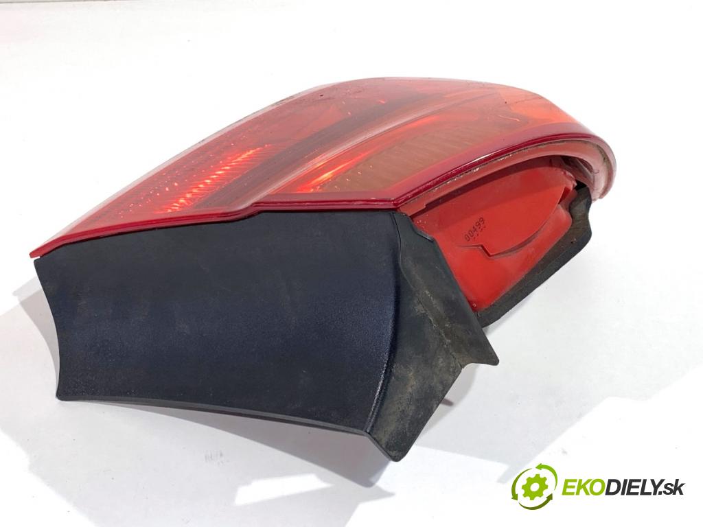 BMW E90 sedan 2006 95 kW 318 i 1995 světlo levý zadní část 6937457