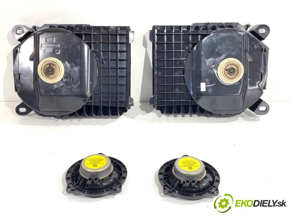 BMW E90 sedan 2006 95 kW 318 i 1995 reproduktory 6954871 6970929