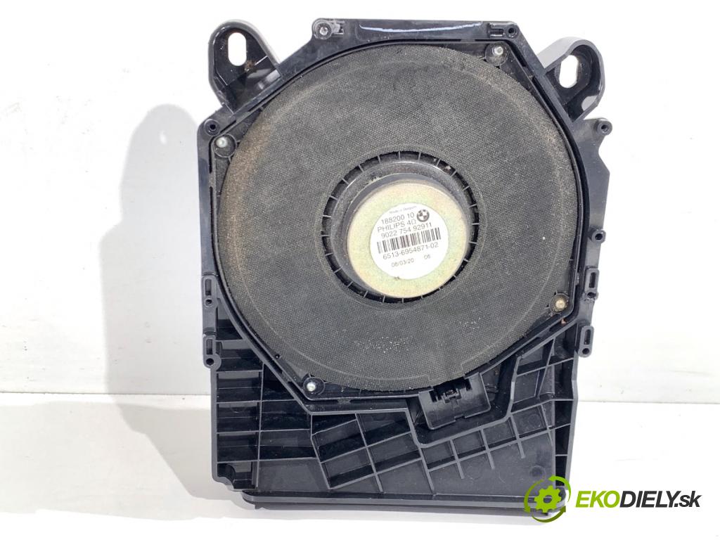 BMW E90 sedan 2006 95 kW 318 i 1995 reproduktory 6954871 6970929