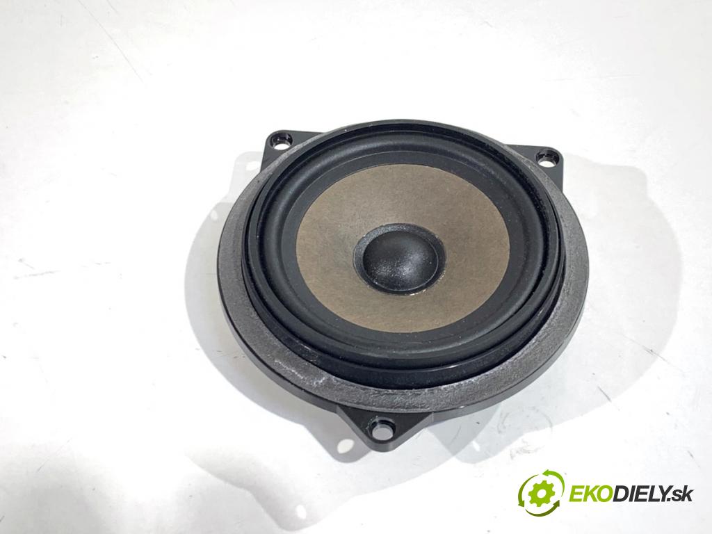 BMW E90 sedan 2006 95 kW 318 i 1995 reproduktory 6954871 6970929