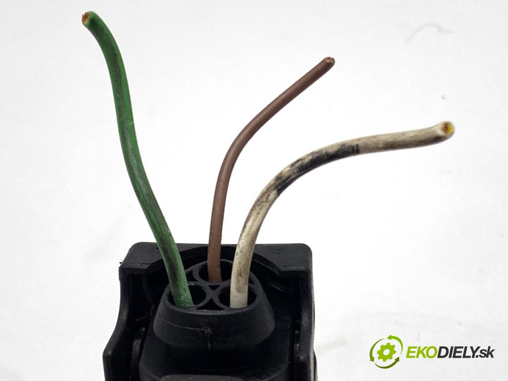 BMW E90 sedan 2006 95 kW 318 i 1995 Cievka zapaľovacia 0221504464