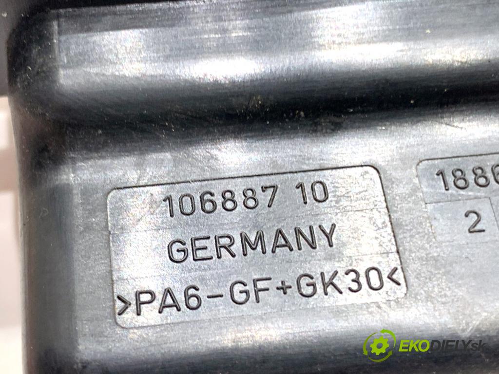 BMW E90 sedan 2006 95 kW 318 i 1995 svorka plus 6936649