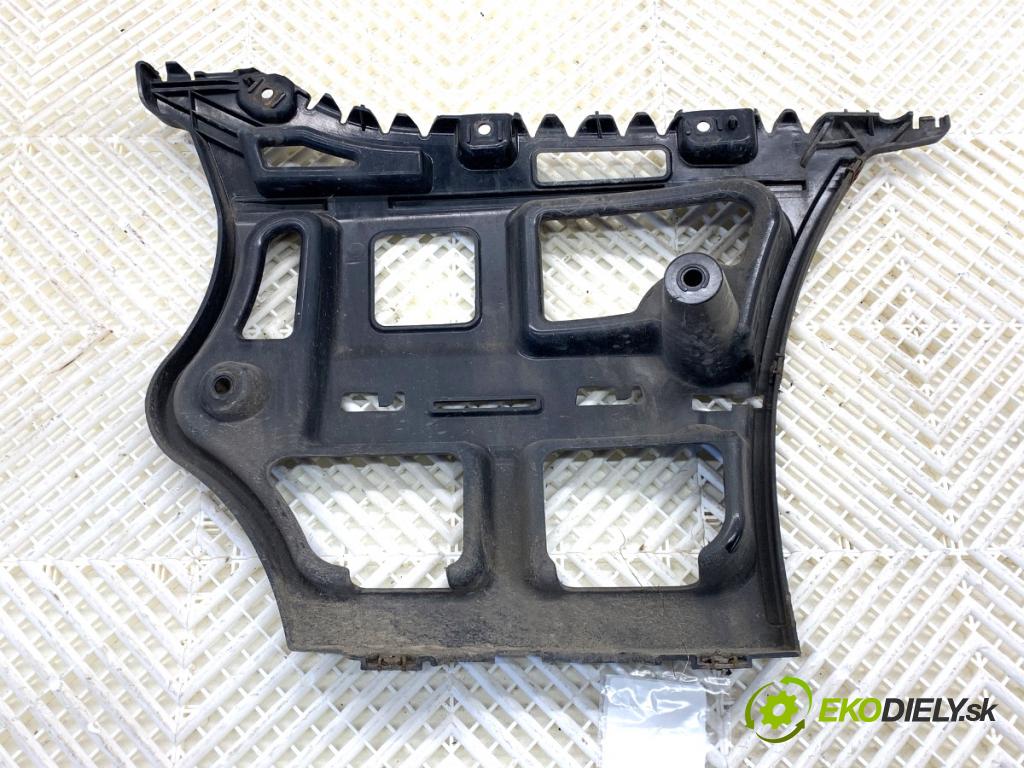 BMW E90 sedan 2006 95 kW 318 i 1995 úchyt nárazníka levý zadní část 7058519