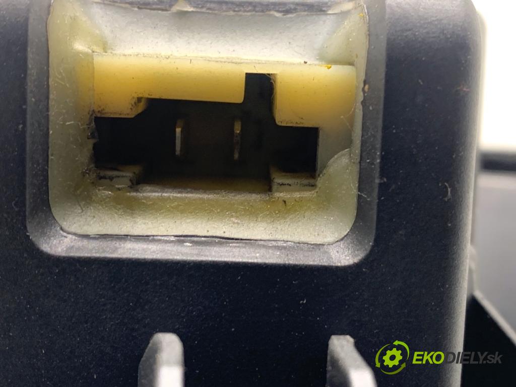 FIAT TIPO sedan 2016 70 kW 1.4 (356SXA1B) 1368 topení