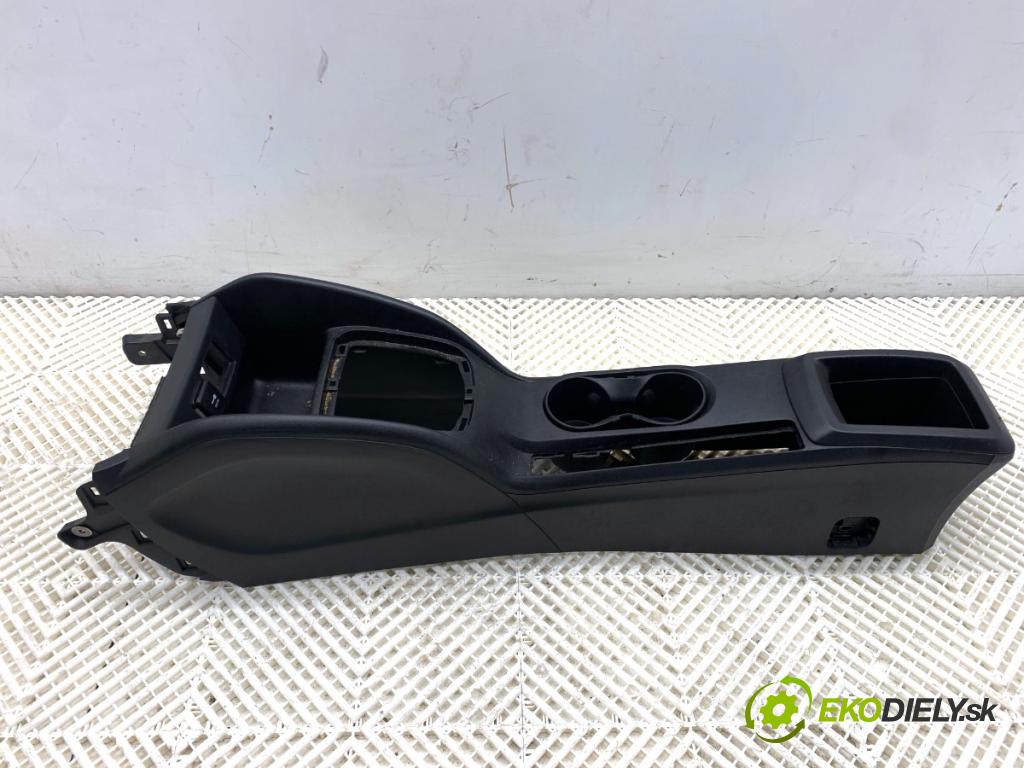 FIAT TIPO sedan 2016 70 kW 1.4 (356SXA1B) 1368 Tunel stredový  (Stredový tunel)