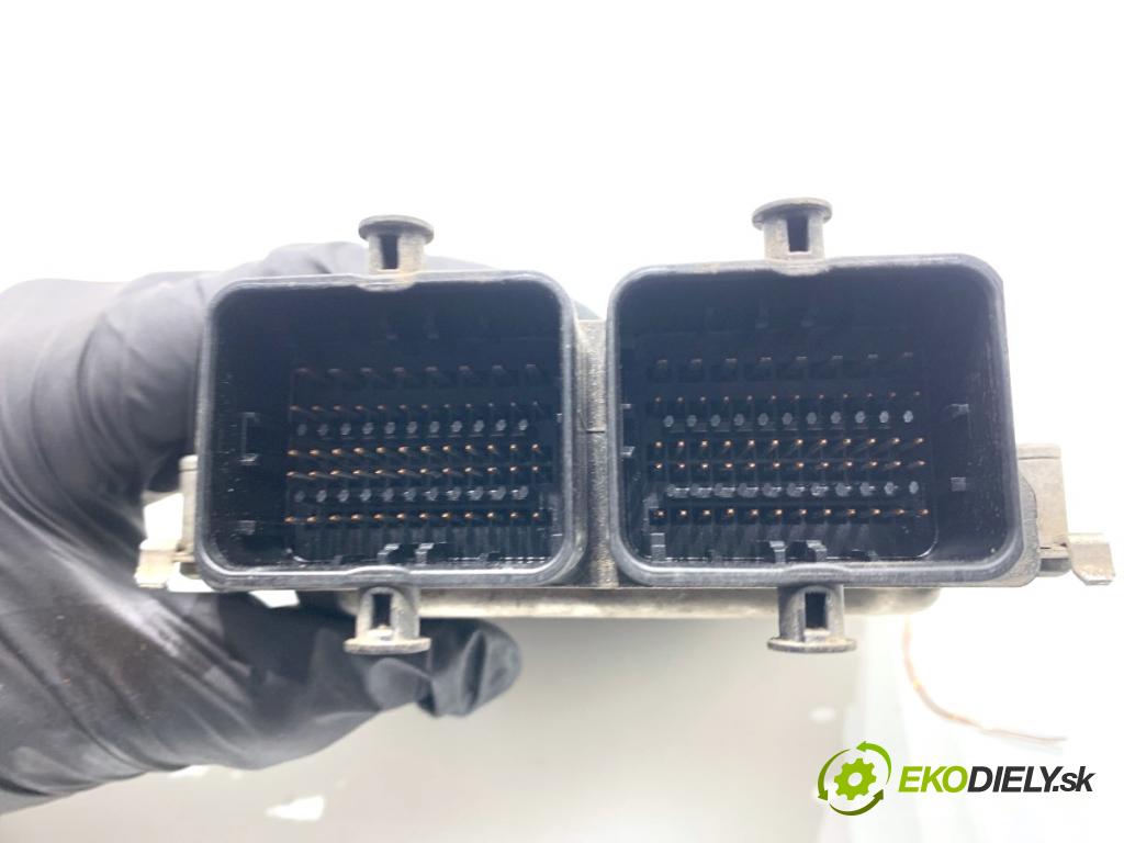 FIAT TIPO sedan 2016 70 kW 1.4 (356SXA1B) 1368 řídící jednotka motora 55268853 (Řídicí jednotka)