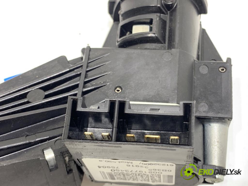 FIAT TIPO sedan 2016 70 kW 1.4 (356SXA1B) 1368 spinačka 00519773450 (Spínacia skrinka)