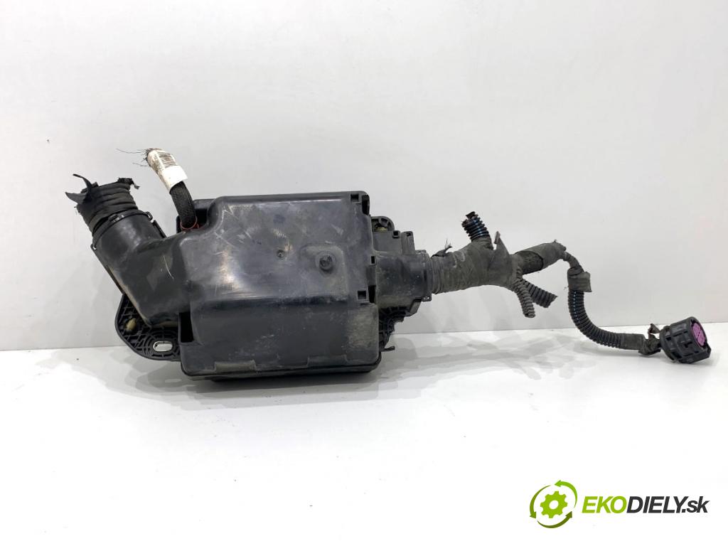 FIAT TIPO sedan 2016 70 kW 1.4 (356SXA1B) 1368 skříňka poistková  (Pojistková skříňka)