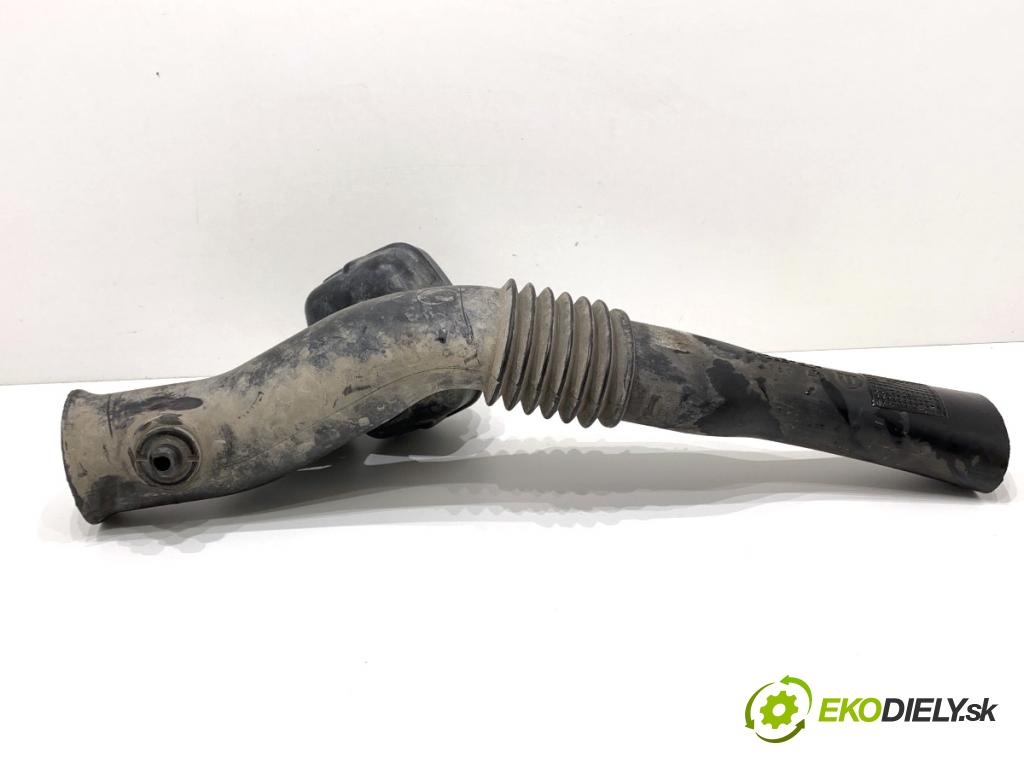 FIAT TIPO sedan 2016 70 kW 1.4 (356SXA1B) 1368 Rúra vzduchu rezonátor 51775341